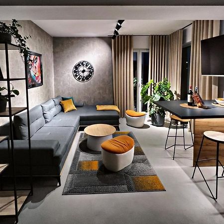 זאטור Premium Apartment Eleven מראה חיצוני תמונה